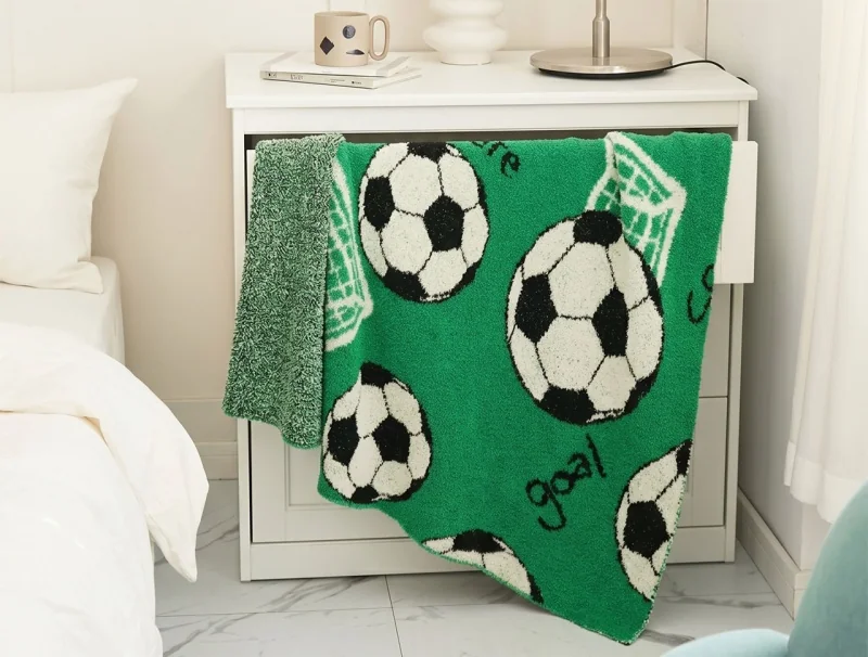 Football element Knitted Blanket Soft and Skin Friendly Portable Factory Direct Sales Accepting Customization ZQZX
