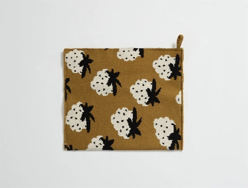 featured-tissue-box-home-decor-ornament-new-pattern-home-decoration-items-xksm