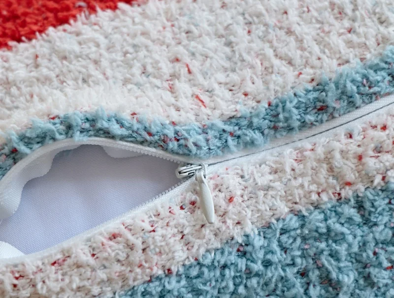 new-oeko-tex-factory-direct-sales-home-decoration-cylindrical-knitted-soft-pillow-sofa-decoration-sl