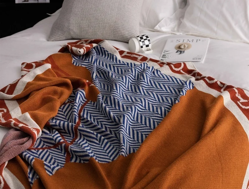 wool-blend-new-european-and-american-style-animal-delicate-knitted-throw-blanket-for-sofa-bed-travel-bk
