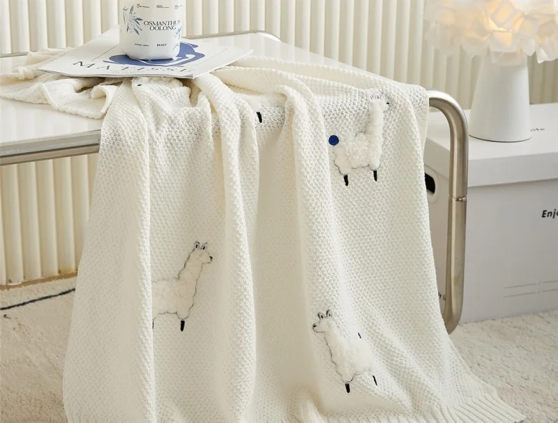 super-cozy-cute-sheep-jacquard-baby-knitted-throw-blanket-for-children-and-newborn-baby-blanket-sx
