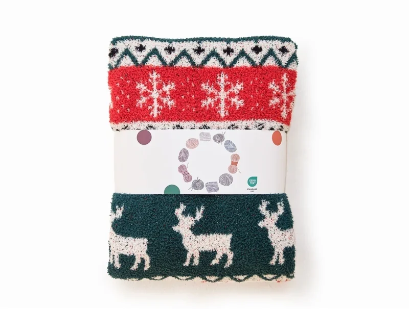 hot-selling-custom-christmas-100-polyester-snowflakes-jacquard-knitted-throw-blanket-for-winter-christmas-home-decoration-xe