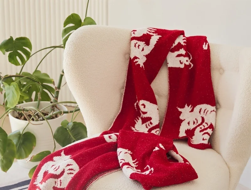 top-quality-custom-fashion-designed-jacquard-knitted-scarf-for-home-winter-sxl