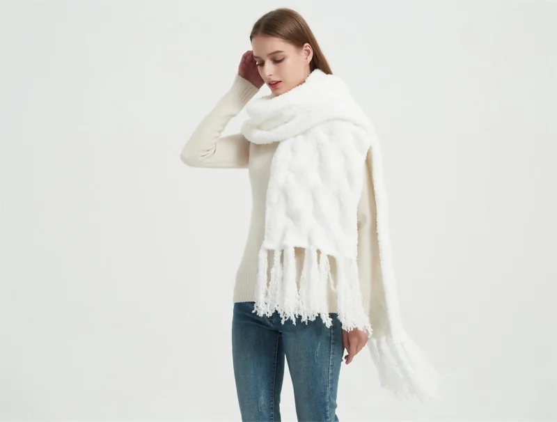 soft-and-lightweight-scarf-fashion-warm-autumn-and-winter-scarf-anw