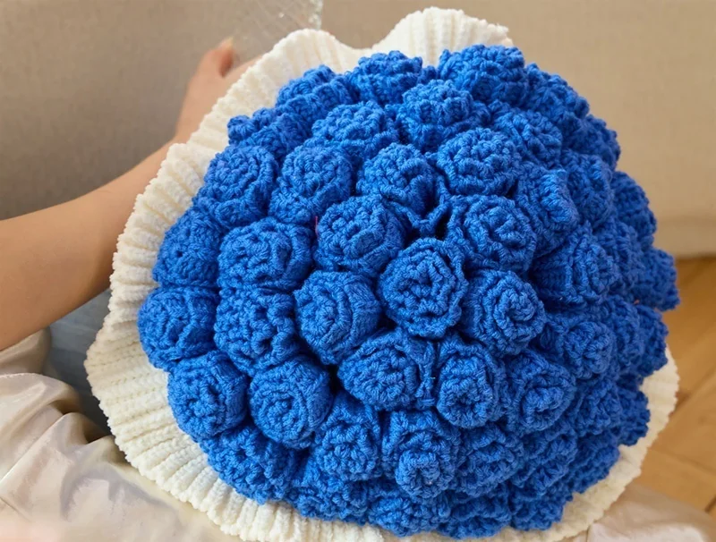 brand-new-bouquet-blanket-as-a-gift-knitted-pillow-made-of-100-polyester-for-high-quality-home-decoration-xh