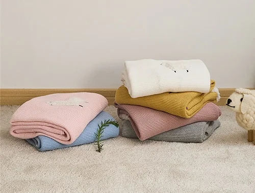 knitted-jacquard-blanket-for-home-decoration-soft-and-comfortable-xysx