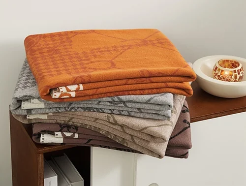 new-design-retro-fashionable-horse-pattern-knitted-throw-blanket-for-home-decoration-hfs