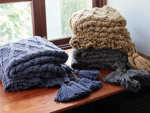 oeko-tex-wholesale-high-quality-solid-color-100-acrylic-knit-blanket-for-home-decoration-sofa-and-bed-blanket-sem