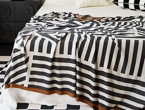 modern-style-100-viscose-super-soft-striped-contrast-knitted-blanket-for-home-decoration-sofa-and-travel-lxe